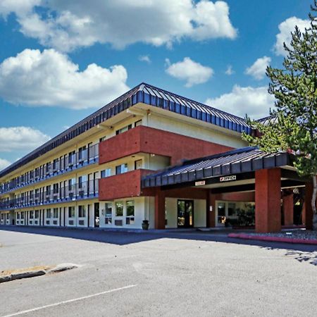 Olympic Inn & Suites Port Angeles Exterior photo